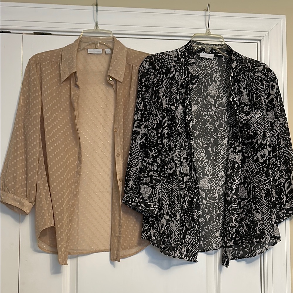 Like NEW Set of 2 NY&Co tops Sz Md